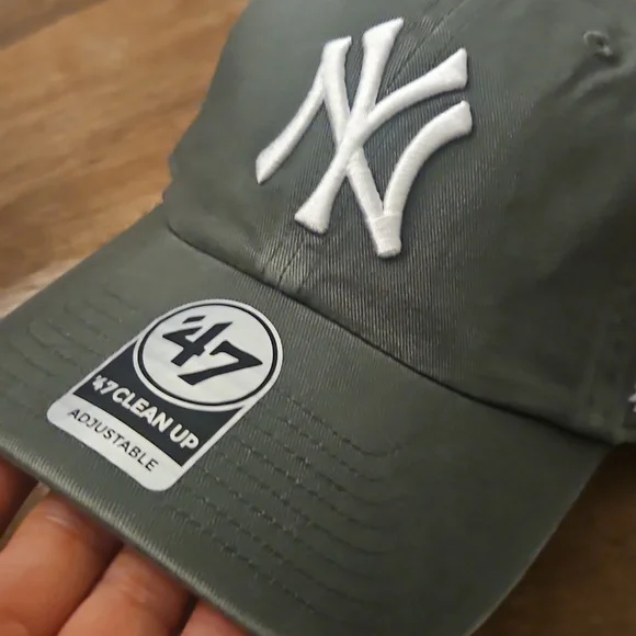 Olive Green  NY Logo Cap - Picture 3 of 8